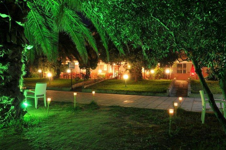 Possidona Beach Hotel Gerakini Esterno foto
