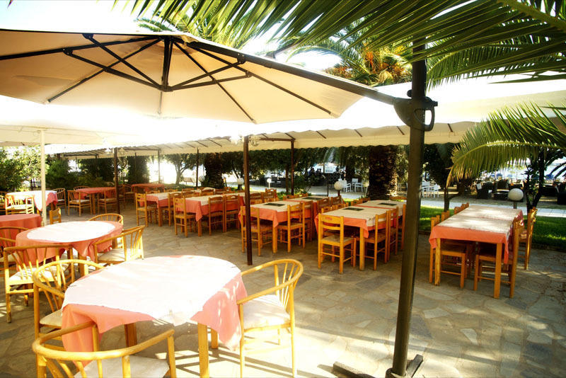 Possidona Beach Hotel Gerakini Esterno foto